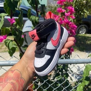 5C - NIKE HIGH STRAP